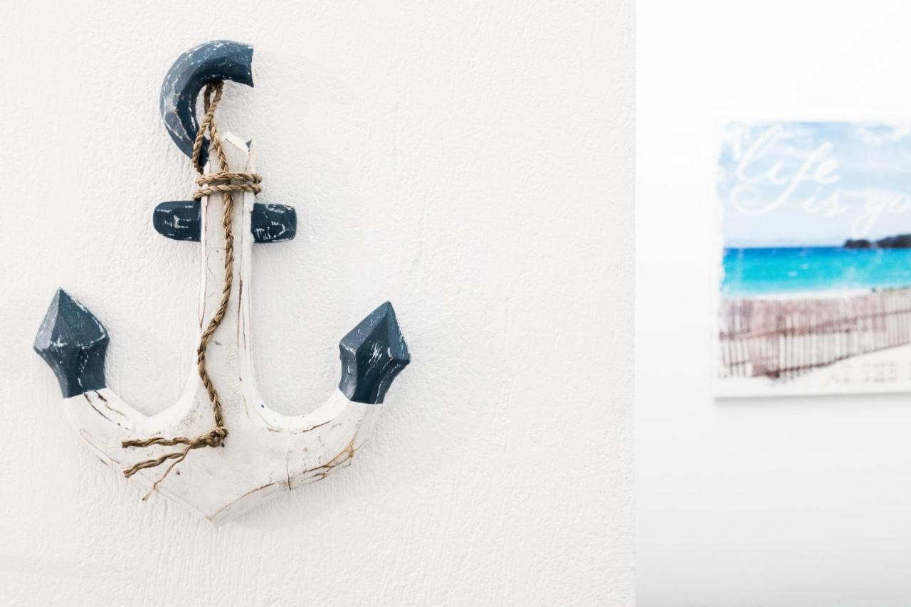 Artemis Beach Apartments Chrysi Ammoudia Bagian luar foto