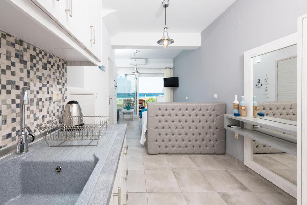 Artemis Beach Apartments Chrysi Ammoudia Bagian luar foto