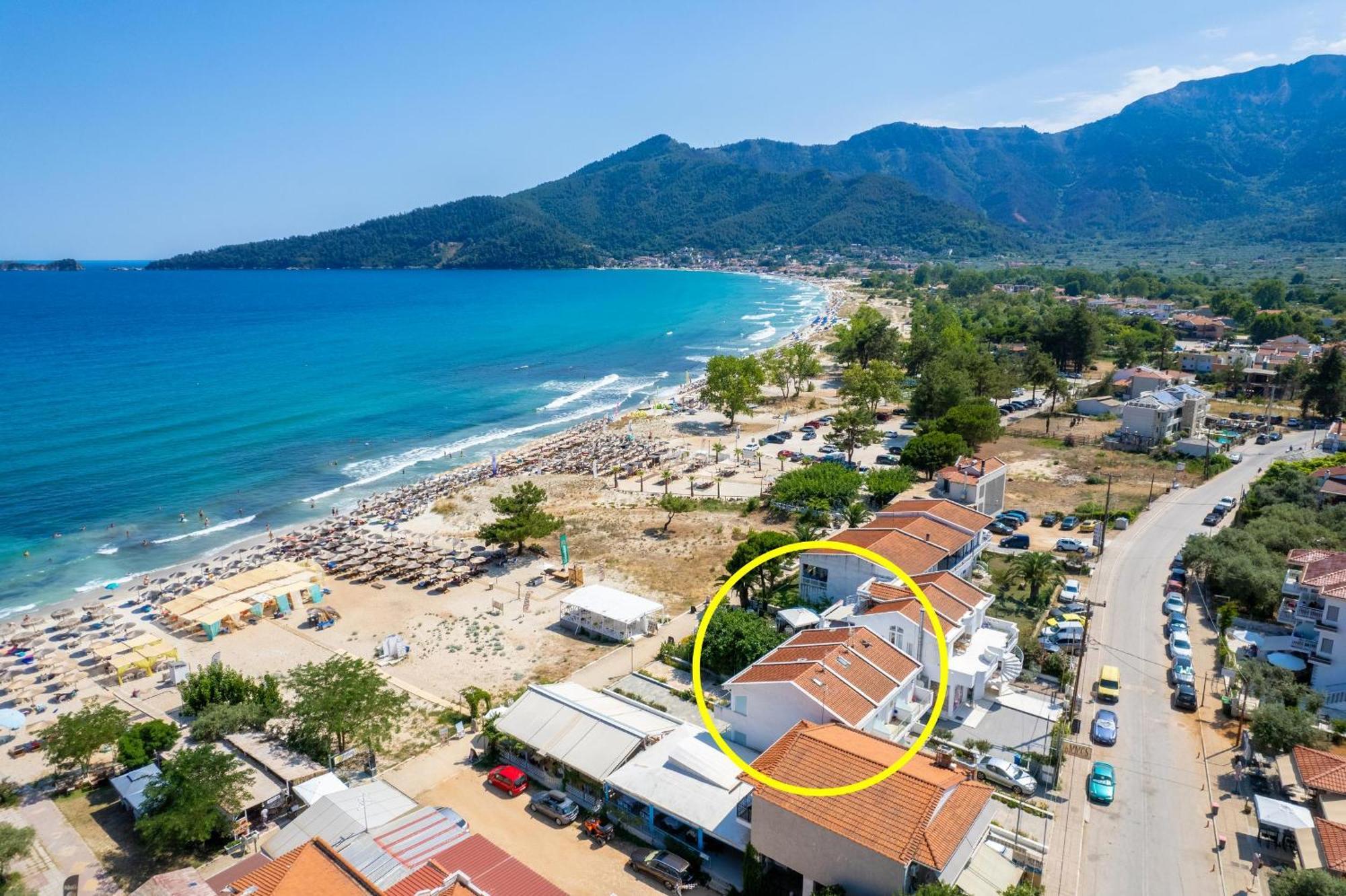 Artemis Beach Apartments Chrysi Ammoudia Bagian luar foto