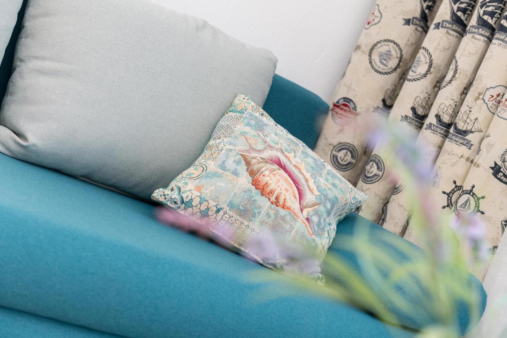 Artemis Beach Apartments Chrysi Ammoudia Bagian luar foto